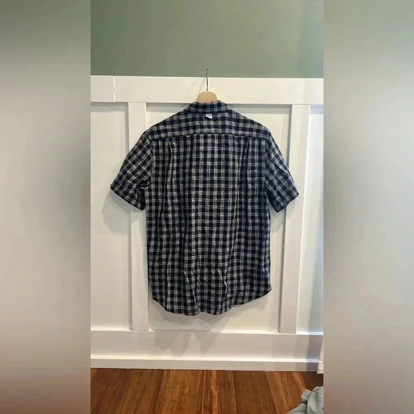 Outerknown Men’s Button Down Short Sleeve - Picture 2 of 3